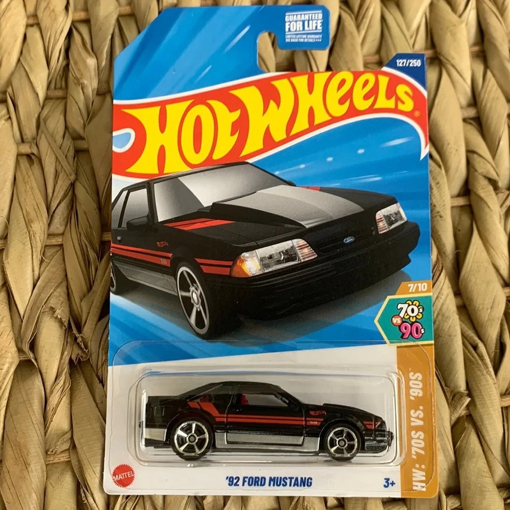 1992 Ford Mustang Hot Wheels 70s vs 90s HotWheels 1990s Black Muscle Car 2025 🆕